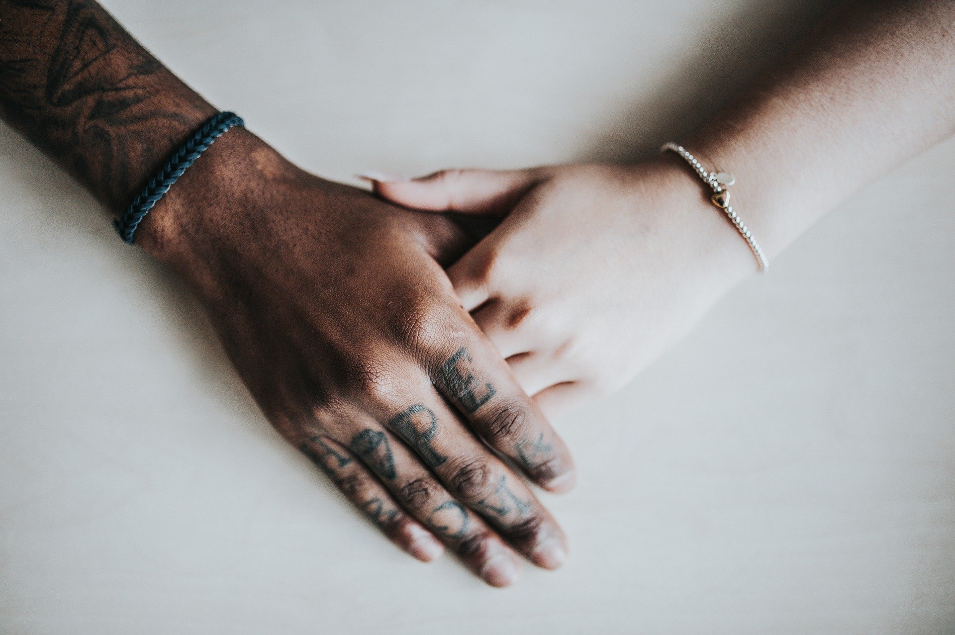 Quels bijoux mettre à ses mains ?